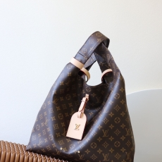 LV Shopping Bags